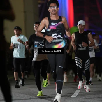 Runner Photo 6196025