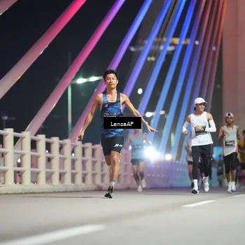 Runner Photo 6196062