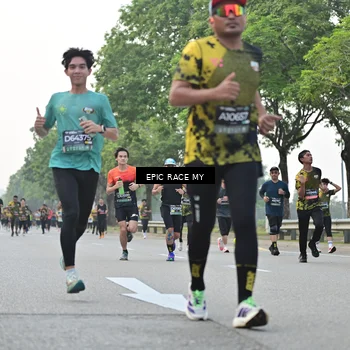 Runner Photo 6196071
