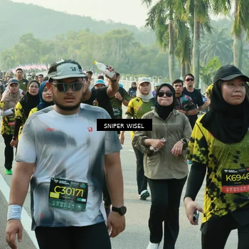 Runner Photo 6196116