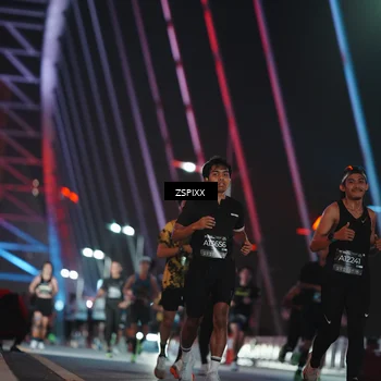 Runner Photo 6196267