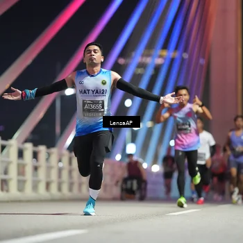 Runner Photo 6196292