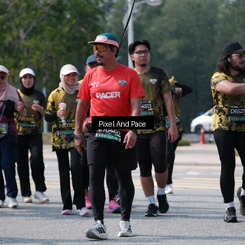 Runner Photo 6196339
