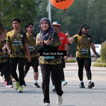 Runner Photo 6196342