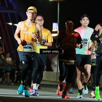 Runner Photo 6196372