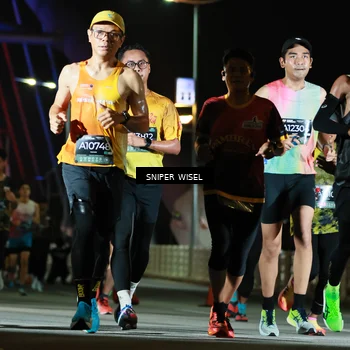 Runner Photo 6196385