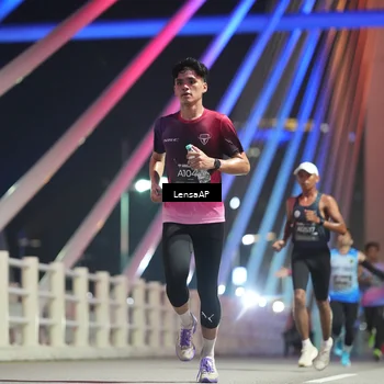 Runner Photo 6196392