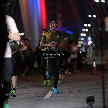 Runner Photo 6196418