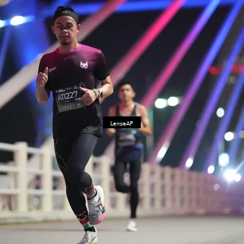 Runner Photo 6196486