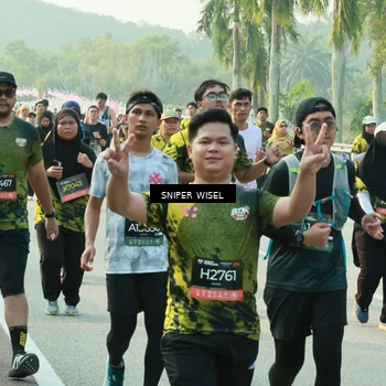 Runner Photo 6196495
