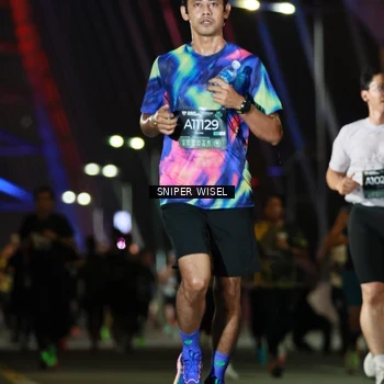 Runner Photo 6196541