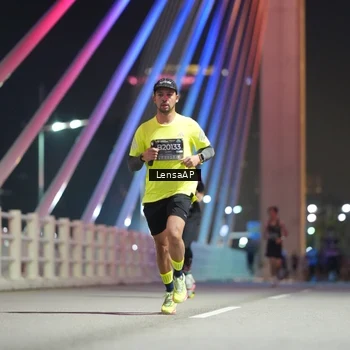 Runner Photo 6196556