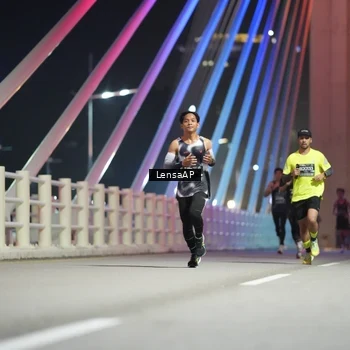 Runner Photo 6196599