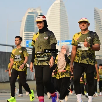 Runner Photo 6196621