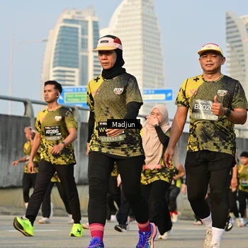 Runner Photo 6196628