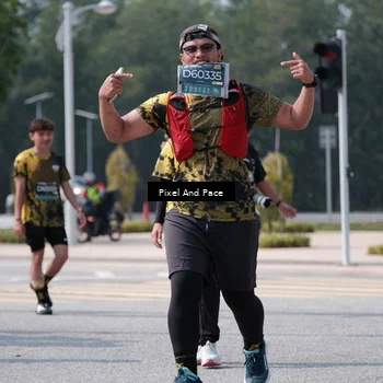 Runner Photo 6196631