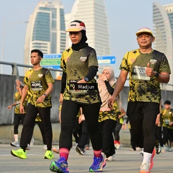 Runner Photo 6196634