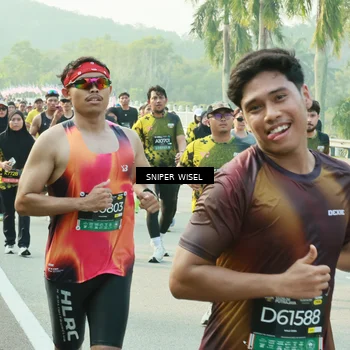 Runner Photo 6196642