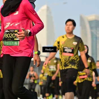 Runner Photo 6196675