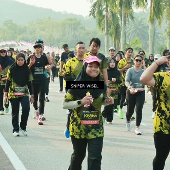 Runner Photo 6196679