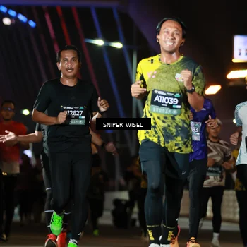 Runner Photo 6196726