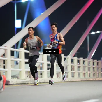 Runner Photo 6196730