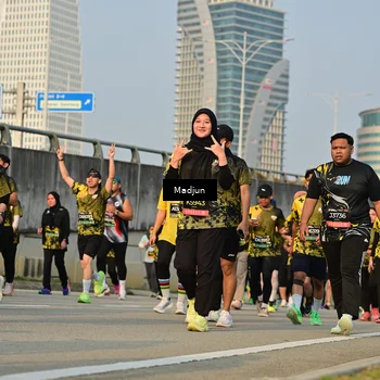 Runner Photo 6196770