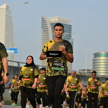 Runner Photo 6196795