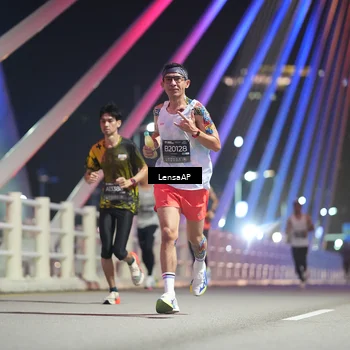 Runner Photo 6196800