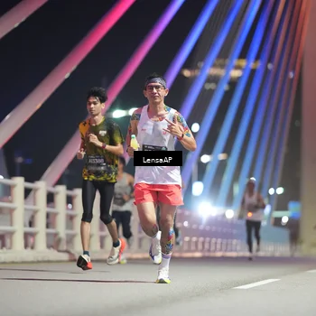 Runner Photo 6196802