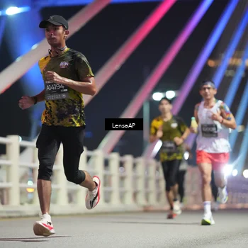Runner Photo 6196841