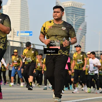Runner Photo 6196868