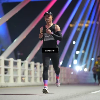 Runner Photo 6196870