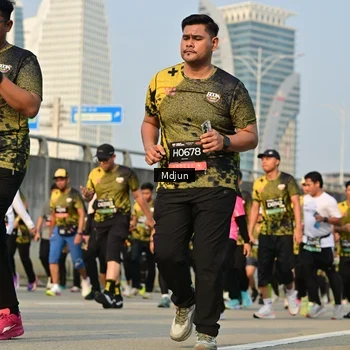 Runner Photo 6196874