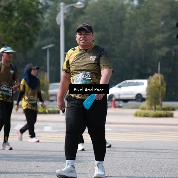 Runner Photo 6196891