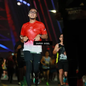 Runner Photo 6196896