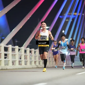 Runner Photo 6196938
