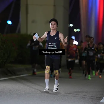 Runner Photo 6196943