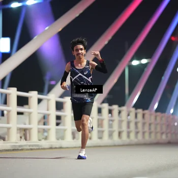 Runner Photo 6196991