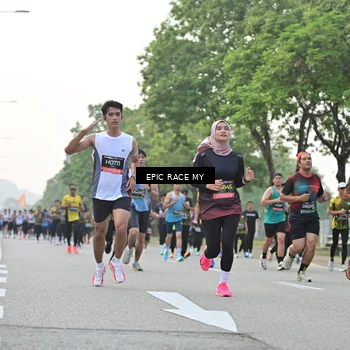 Runner Photo 6197035