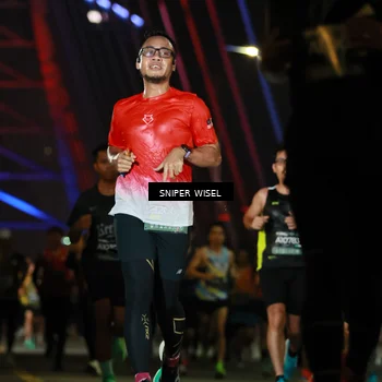 Runner Photo 6197042