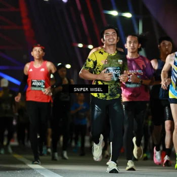 Runner Photo 6197049