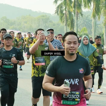 Runner Photo 6197068