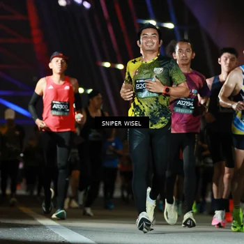 Runner Photo 6197074