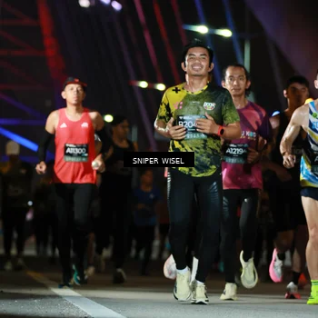 Runner Photo 6197092