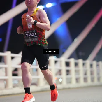 Runner Photo 6197095