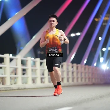 Runner Photo 6197121