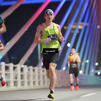 Runner Photo 6197148