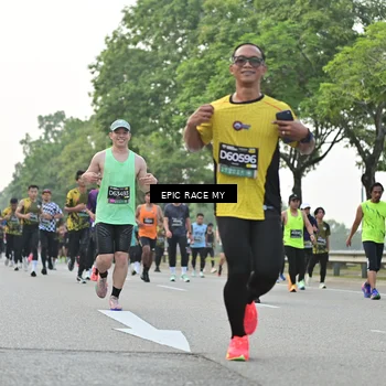 Runner Photo 6197248