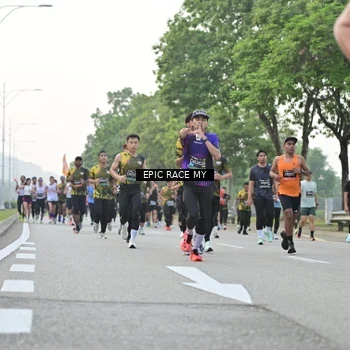 Runner Photo 6197265